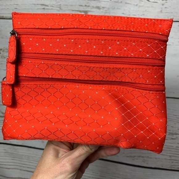 Cosmetic Bag 3 Zippered Pockets - Picture 5 of 7